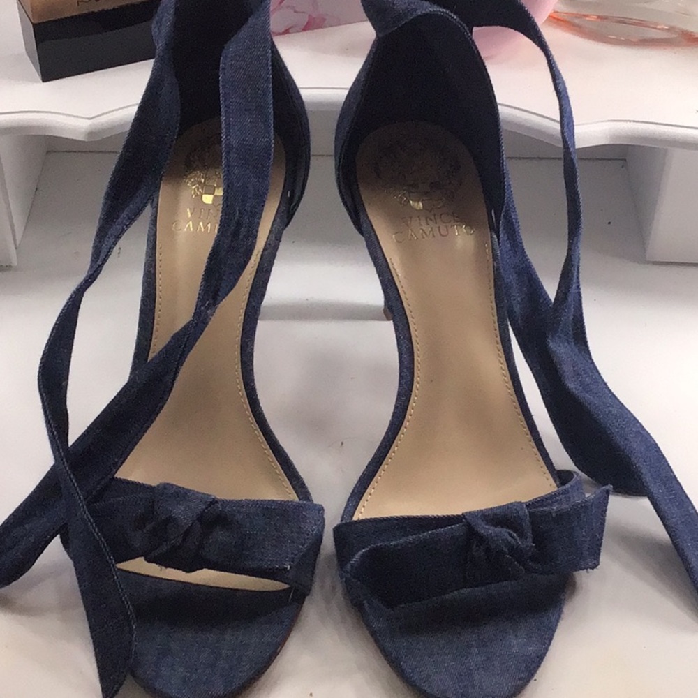 Vince Camuto denim open toe heels 3 1/2 heels